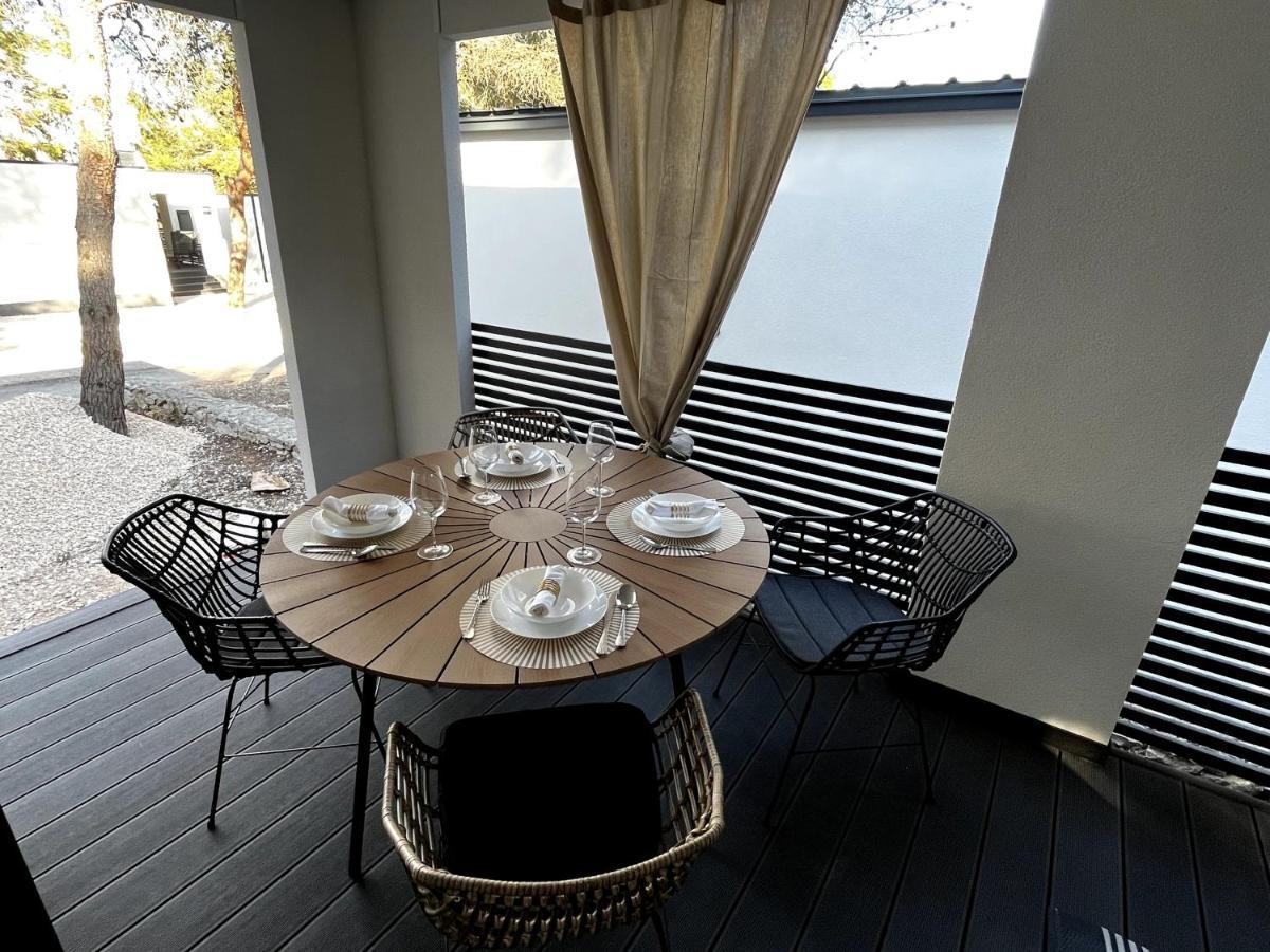 Luxury Mobile Home Pretty Green - Premium - Oaza Mira Resort -50 M From The Beach Drage Exterior photo
