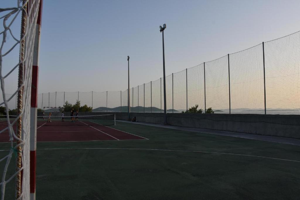 Luxury Mobile Home Pretty Green - Premium - Oaza Mira Resort -50 M From The Beach Drage Exterior photo